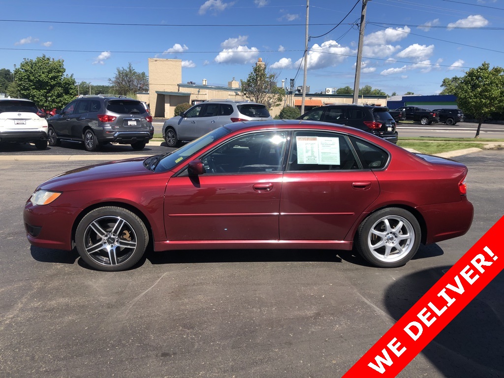 Pre-Owned 2009 Subaru Legacy 2.5i AWD 4D Sedan