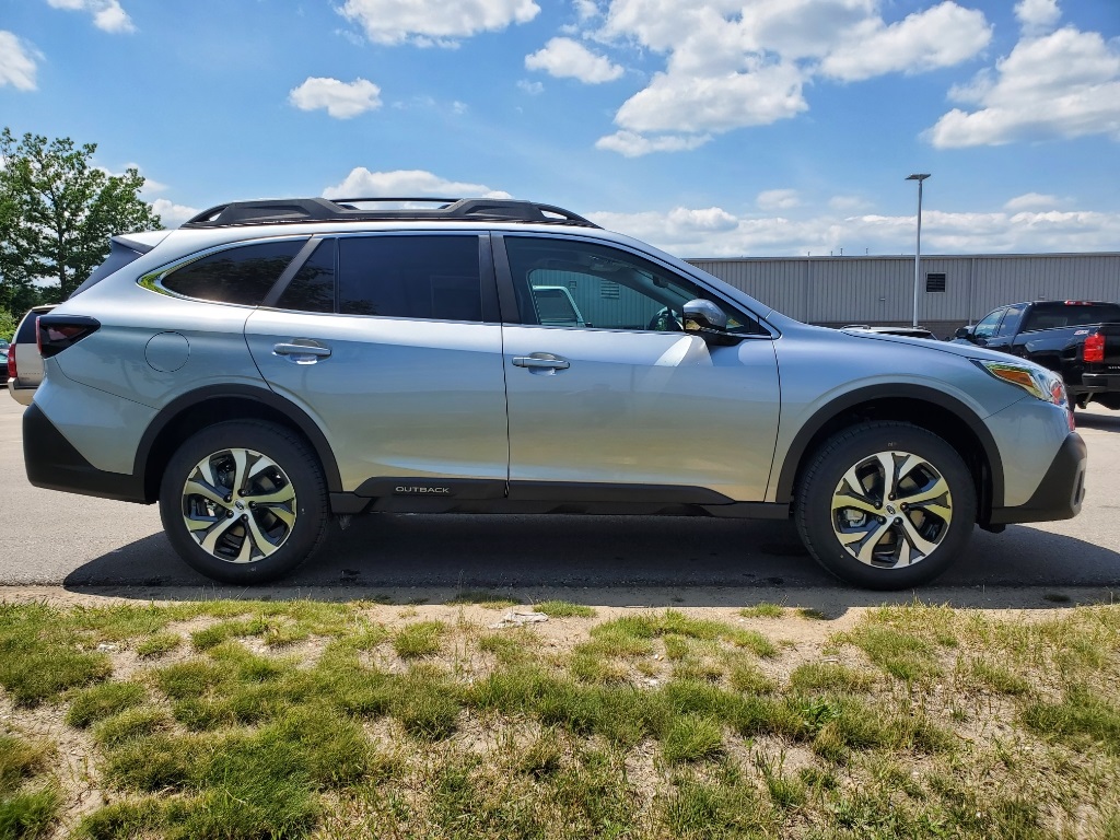 New 2020 Subaru Outback Limited AWD 4D Sport Utility