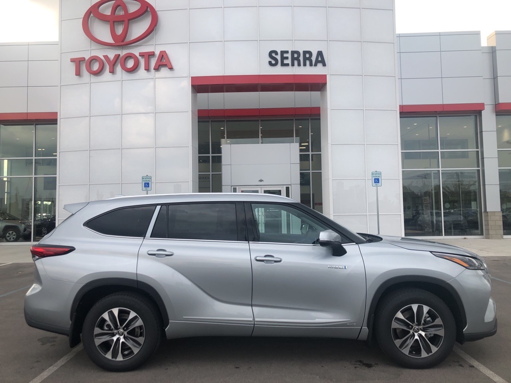 New 2021 Toyota Highlander Hybrid XLE AWD 4D Sport Utility